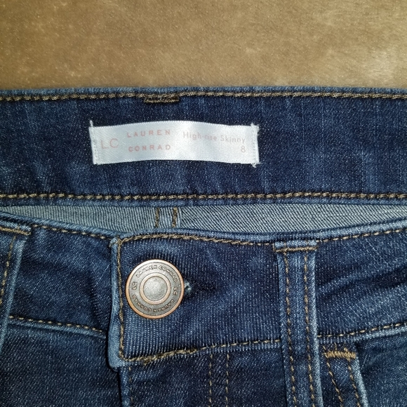 Jeans - Picture 3 of 3